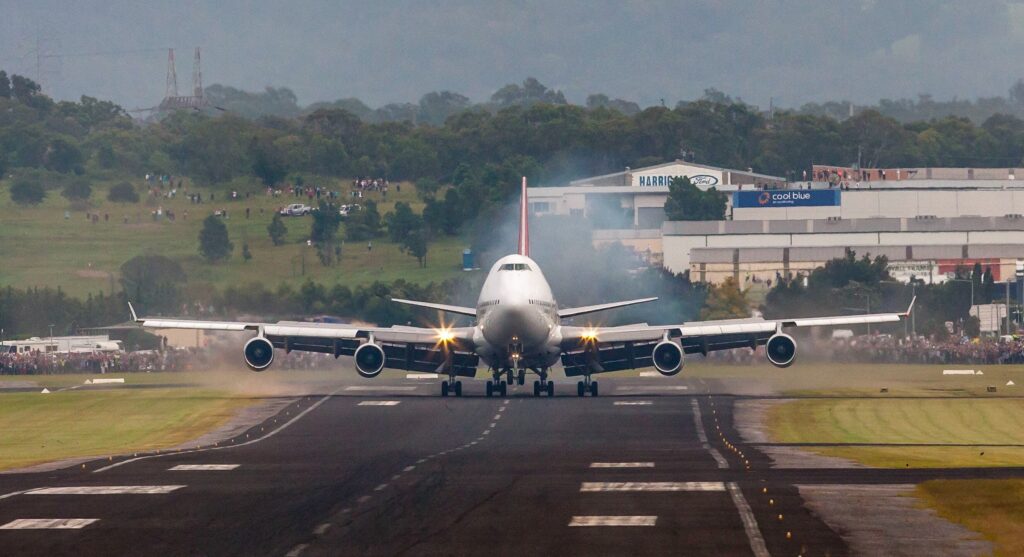 This air craft holds the record for non stop flight  from London to Sydney. Record set in August 198