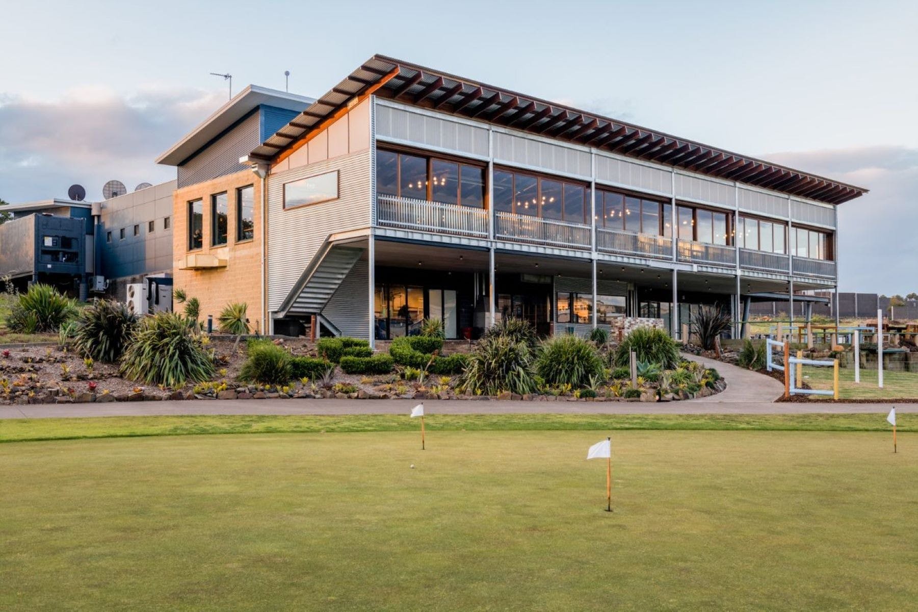 The Links Shell Cove Tavern - Visit Shellharbour