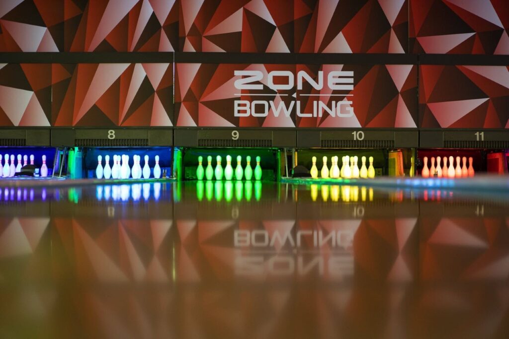 Night bowling - lights
