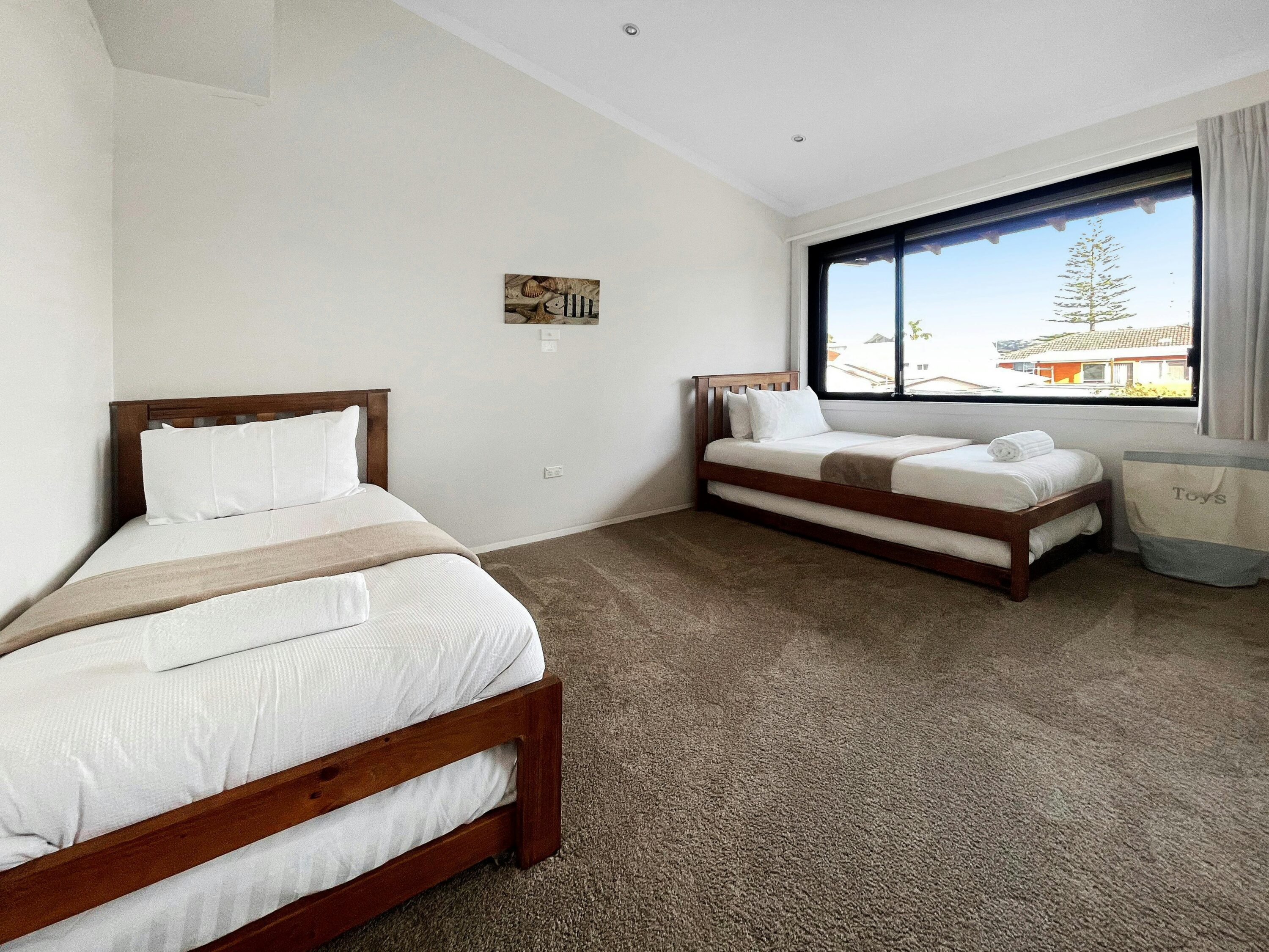 Family Getaway Opposite Warilla Beach Holiday Accommodation