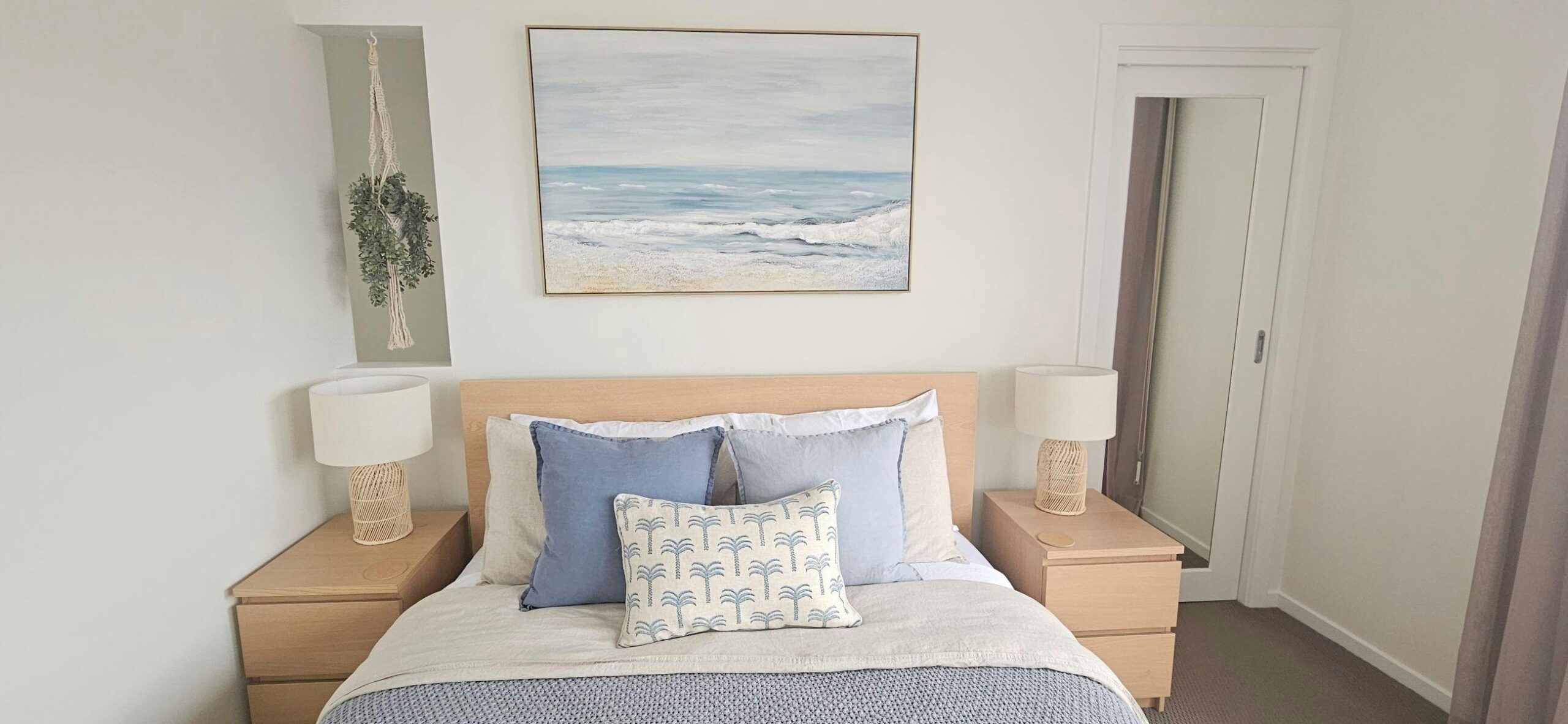 Rosedale Retreat- Queen Bedroom