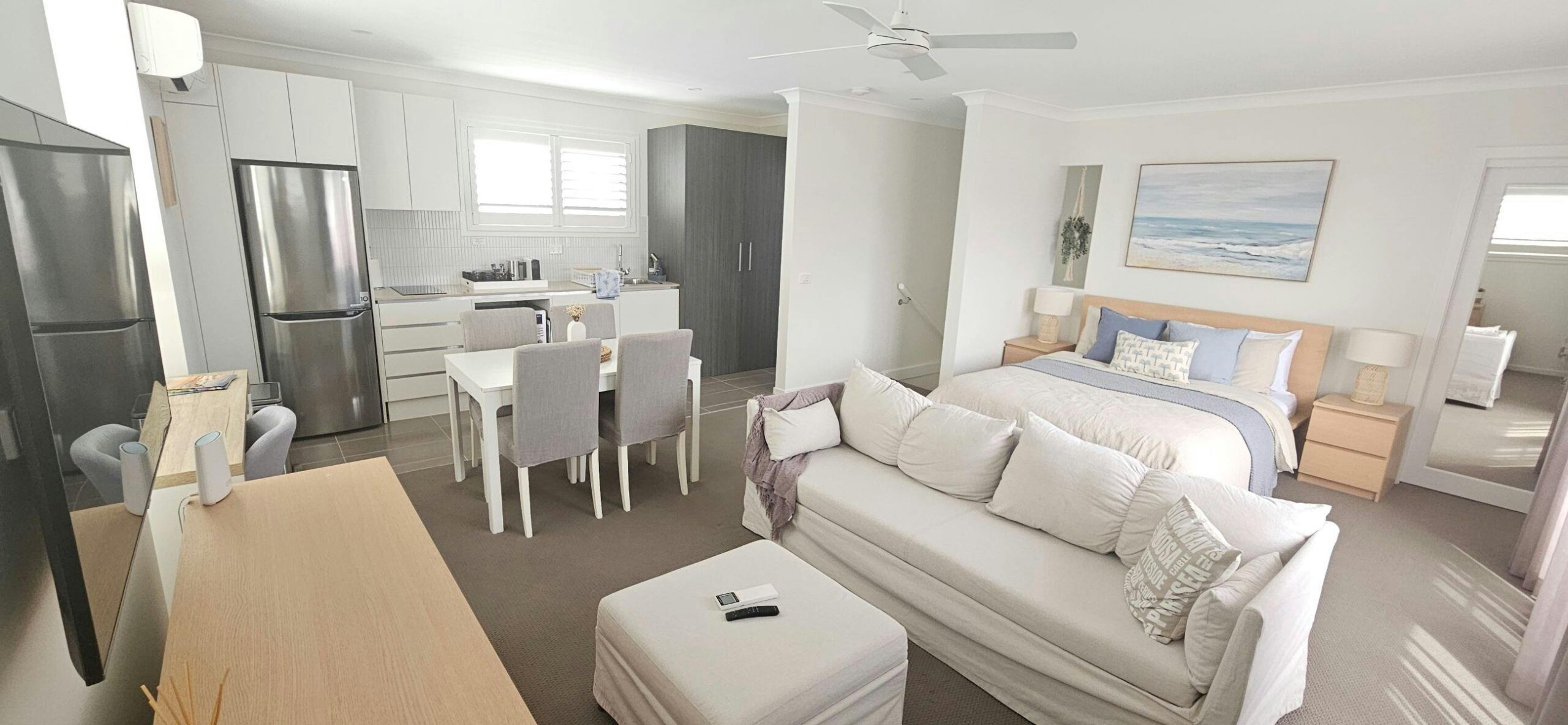 Rosedale Retreat - living areas