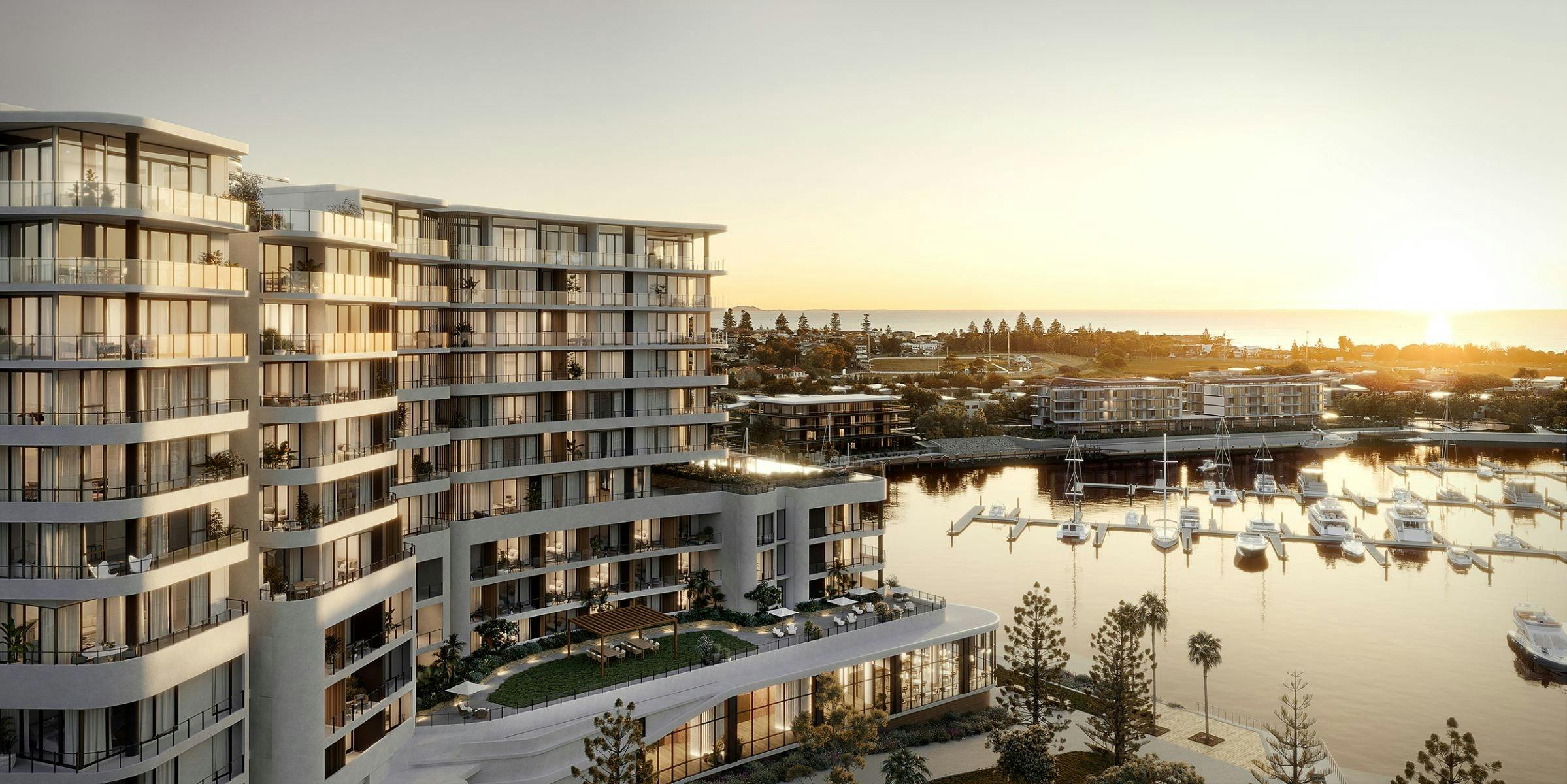 Crowne Plaza Shell Cove Marina- Building