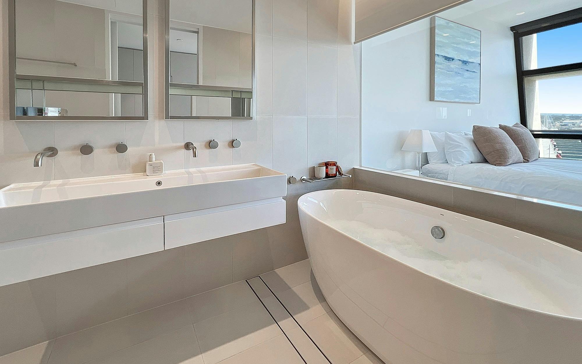 Ensuite