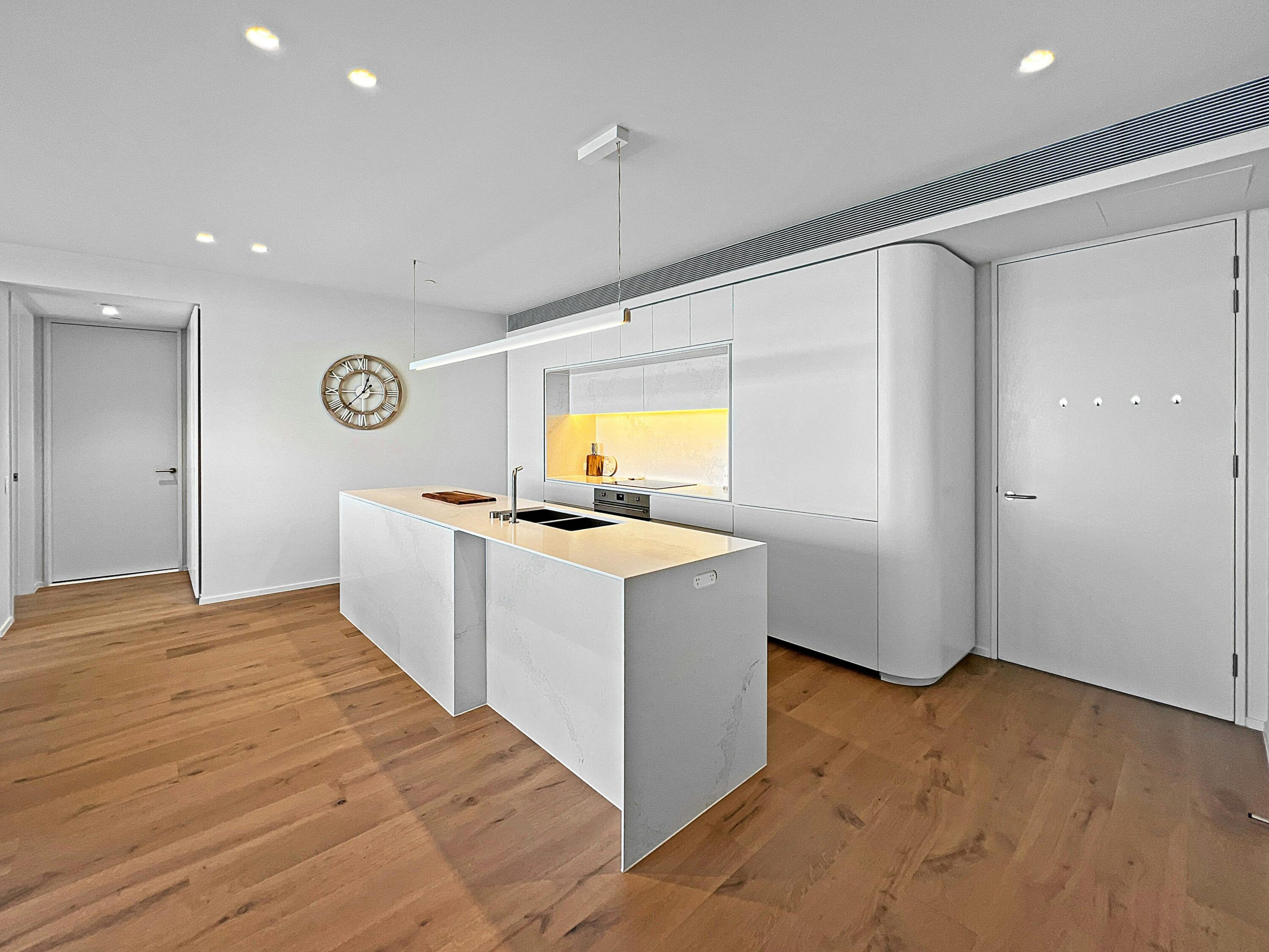 Large Kitchen