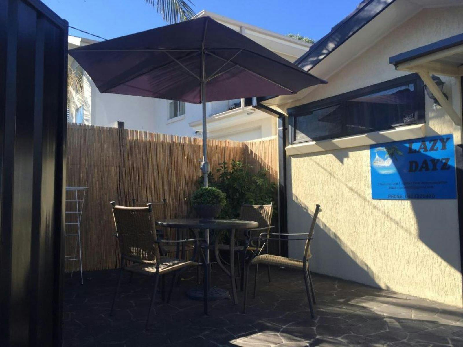 Lazy Dayz Shellharbour - Outdoor area