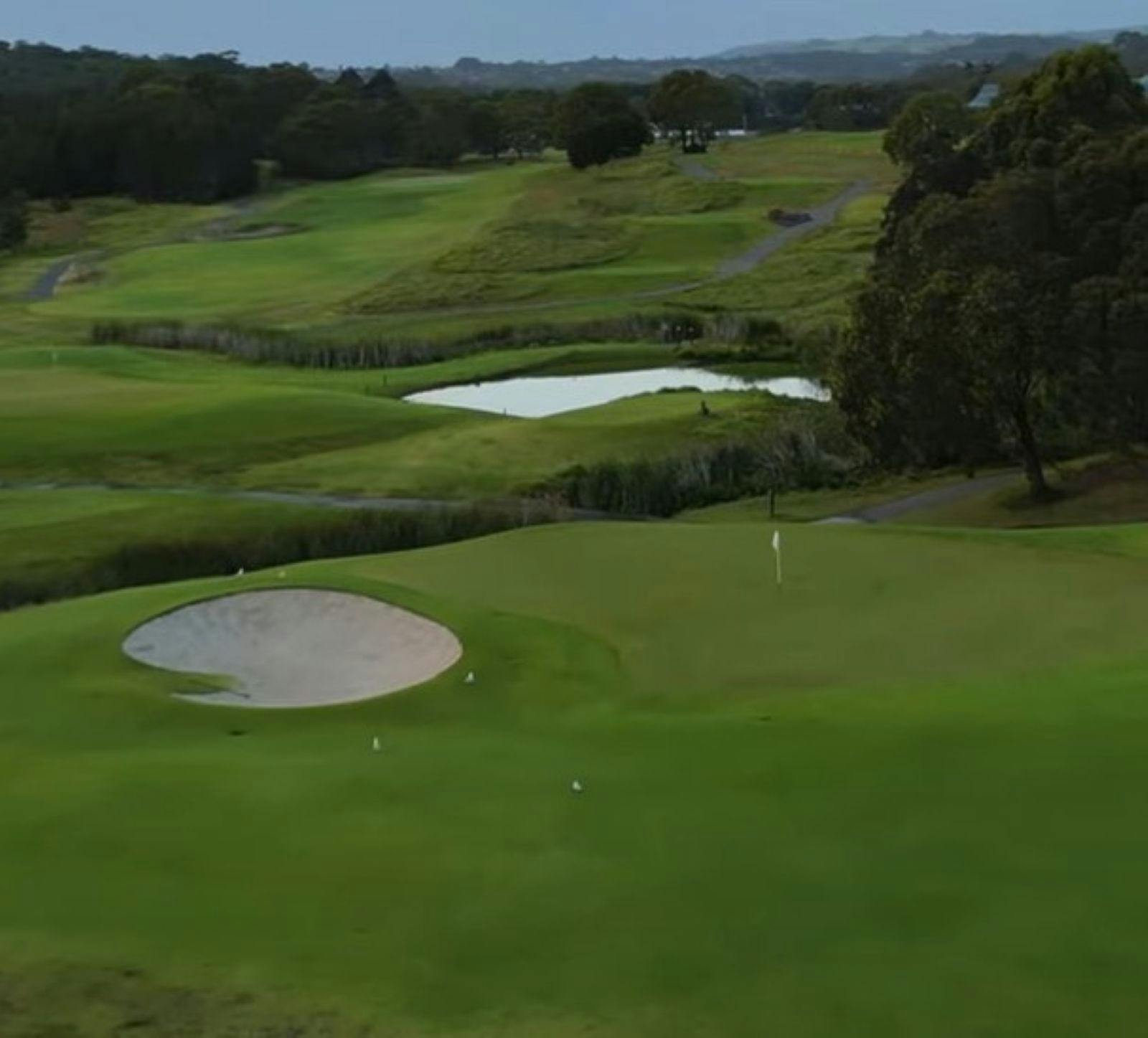 The links Shell Cove green